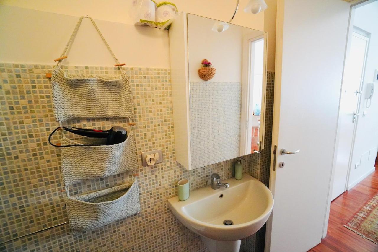A Casa Di Enza Apartment Bologna Luaran gambar