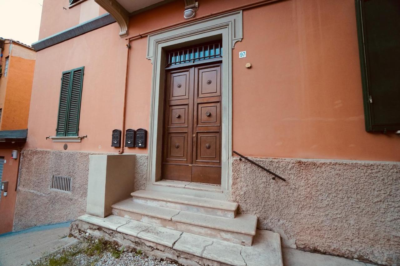 A Casa Di Enza Apartment Bologna Luaran gambar